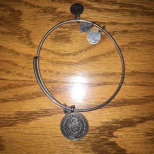 james madison university alex and ani